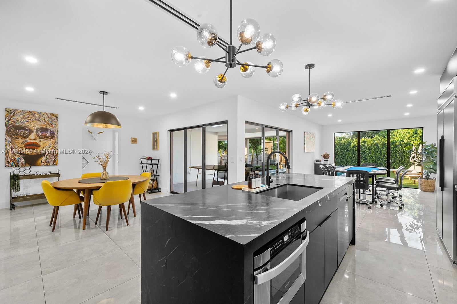 861 NE 82nd St Miami, FL 33138