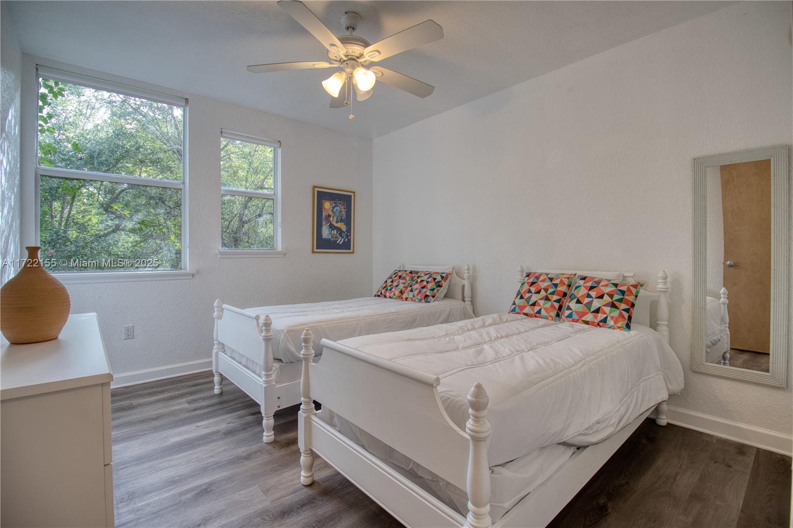 2200 Lincoln Ave Miami, FL 33133