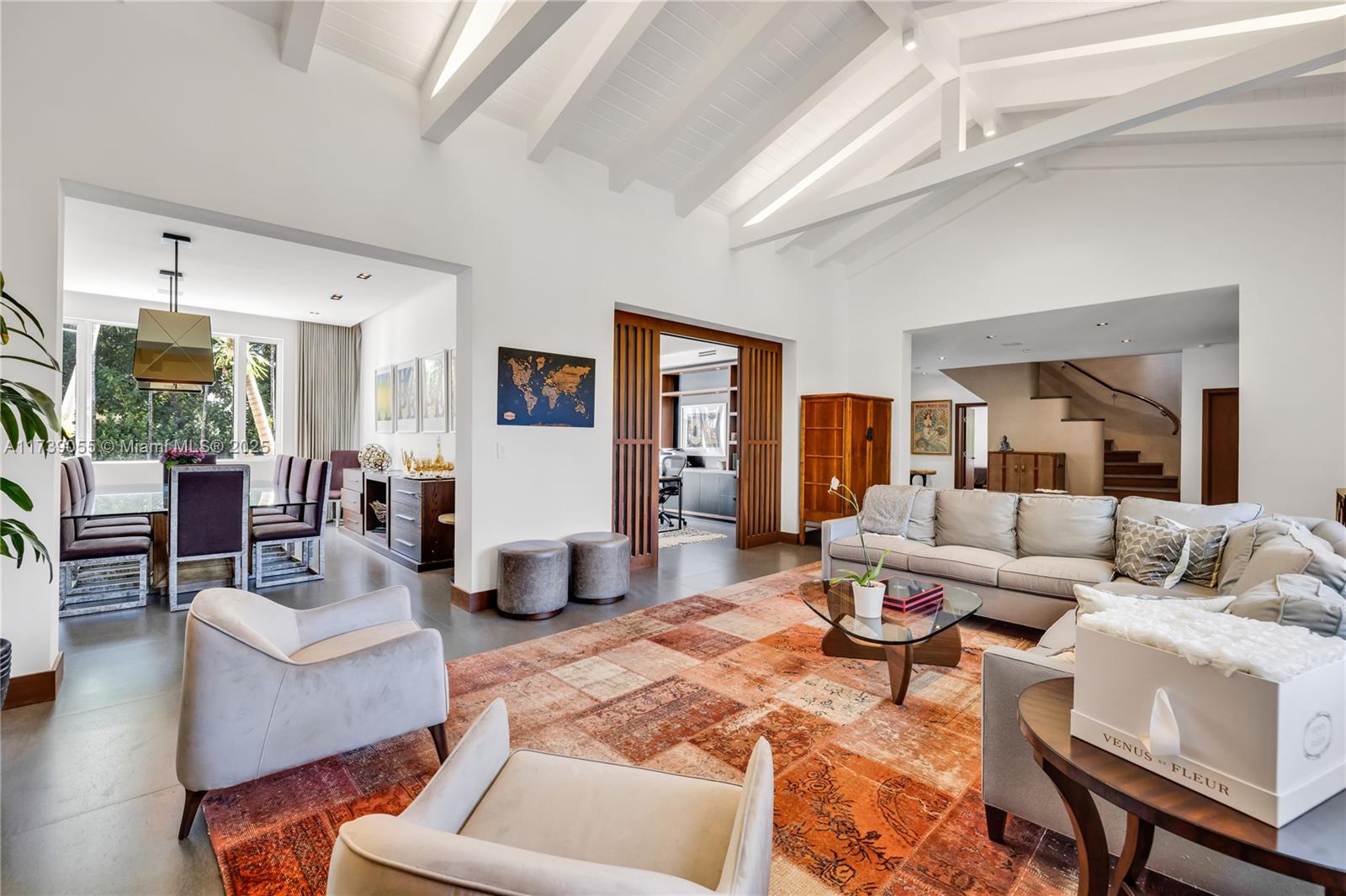 5763 N Bay Rd Miami Beach, FL 33140