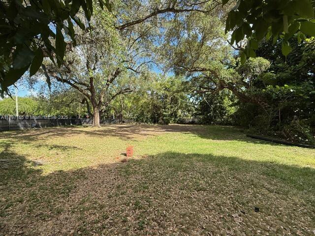 3850 Plaza St Miami, FL 33133