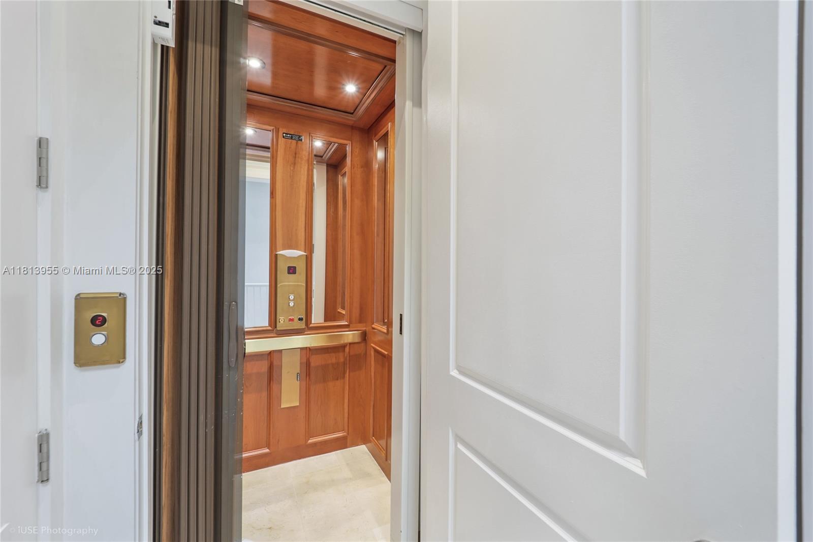 647 Almeria Ave Coral Gables, FL 33134