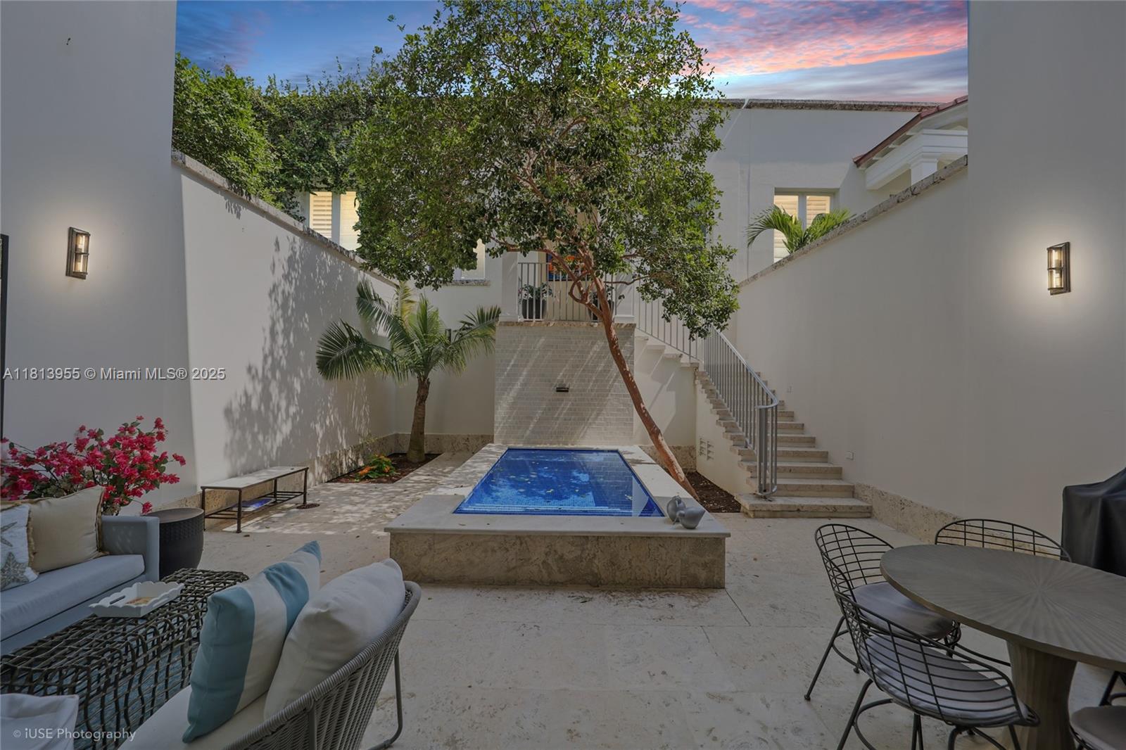 647 Almeria Ave Coral Gables, FL 33134