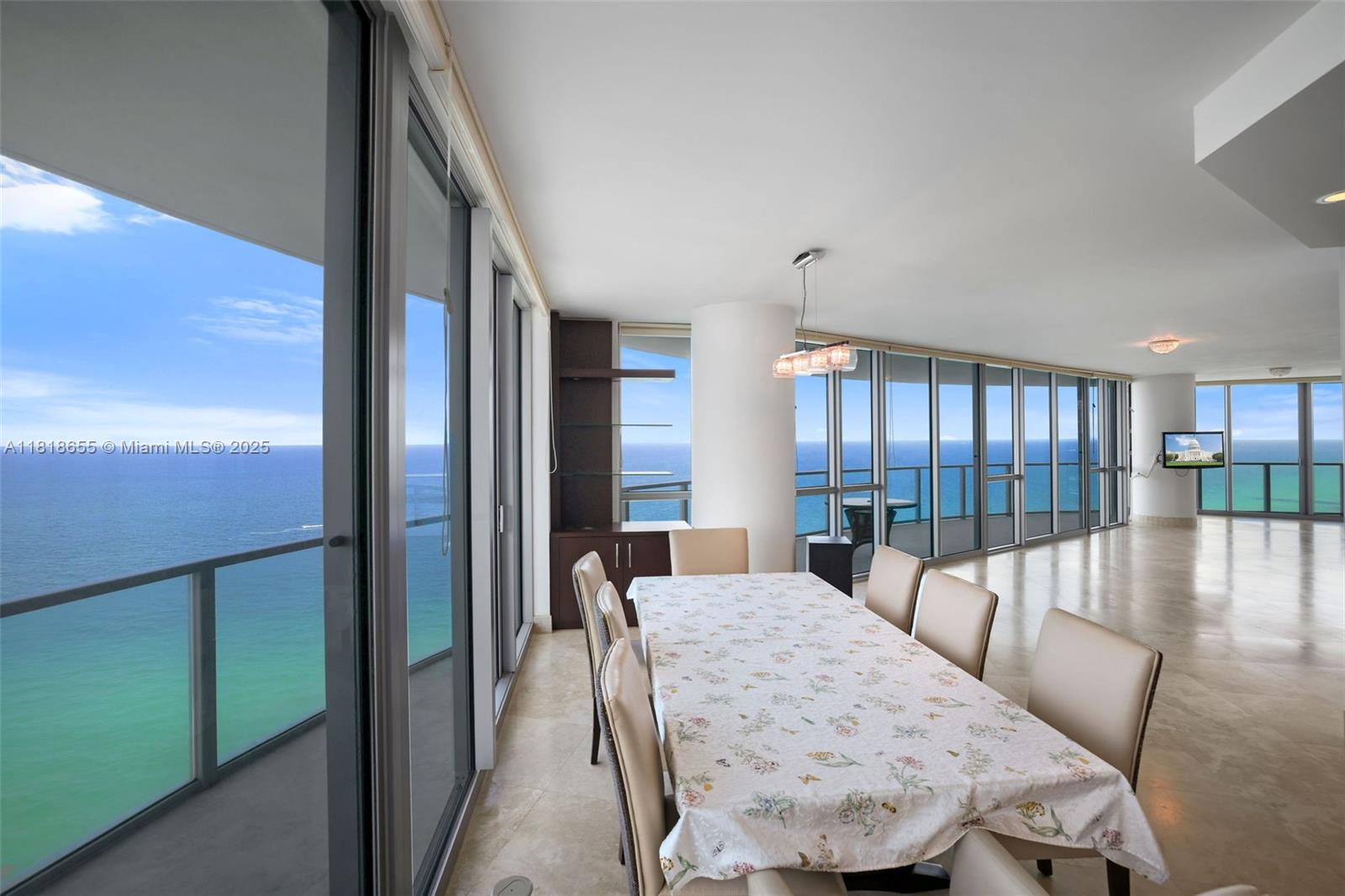 3101 S Ocean Dr #2708 Hollywood, FL 33019