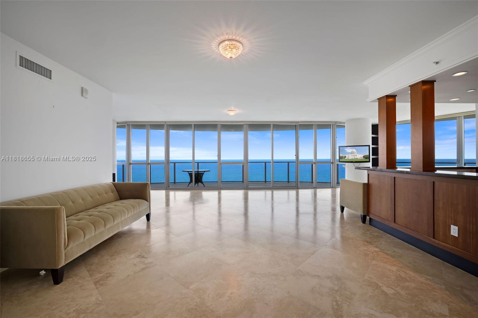 3101 S Ocean Dr #2708 Hollywood, FL 33019