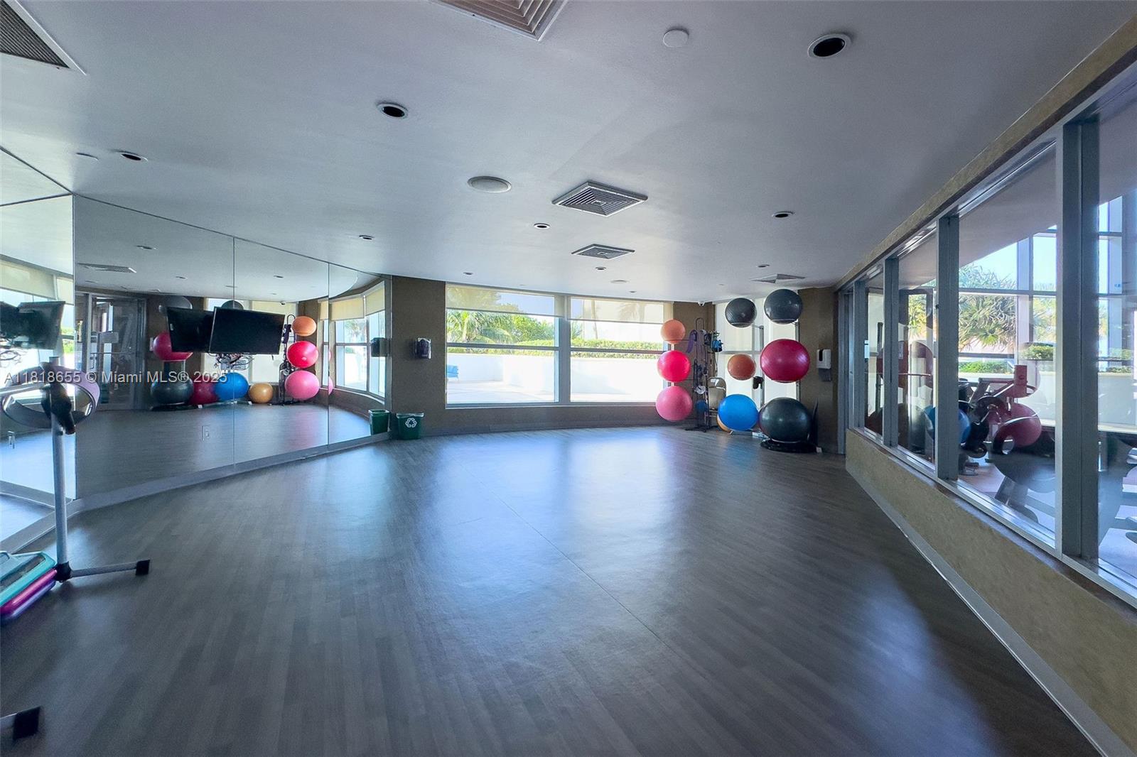 3101 S Ocean Dr #2708 Hollywood, FL 33019