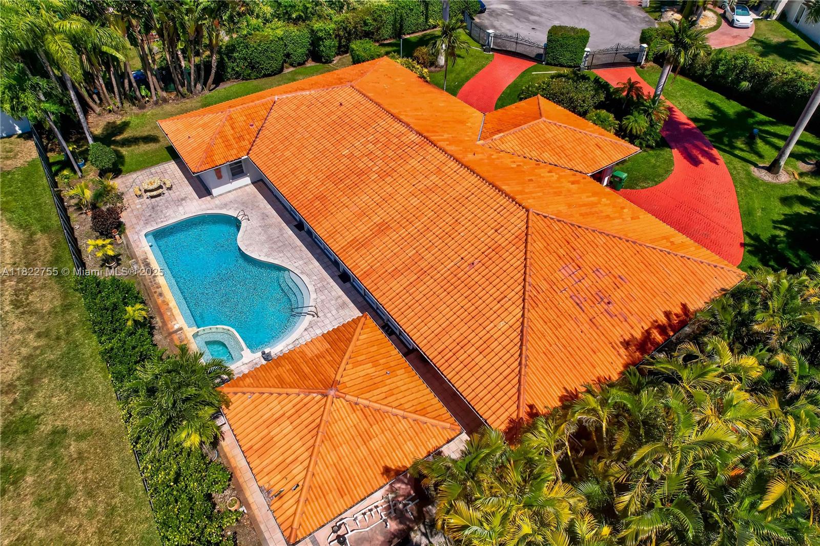 7080 SW 98th Ave Miami, FL 33173