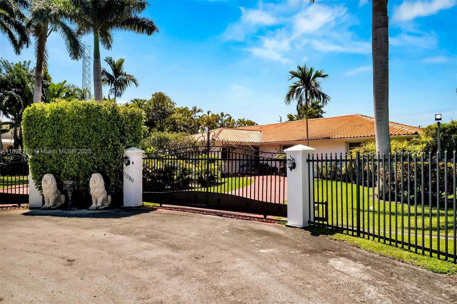 7080 SW 98th Ave Miami, FL 33173