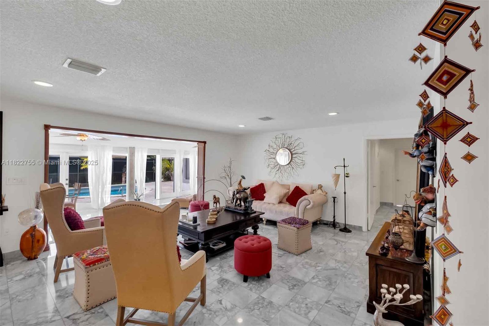 7080 SW 98th Ave Miami, FL 33173