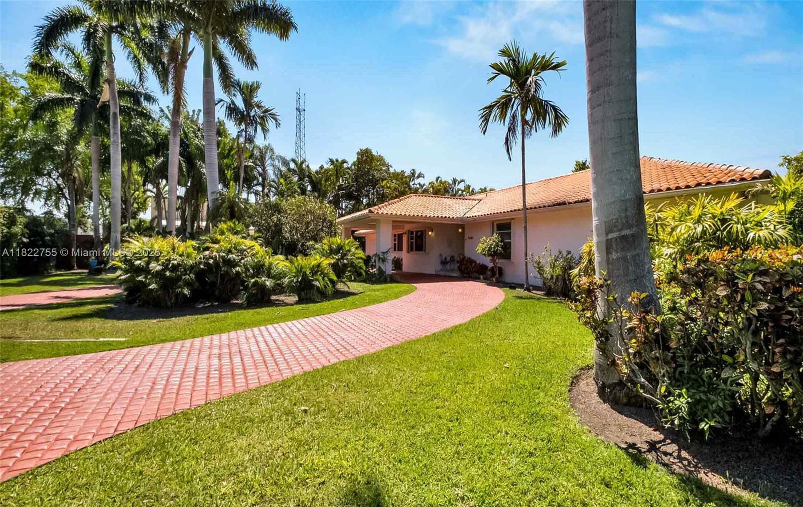 7080 SW 98th Ave Miami, FL 33173