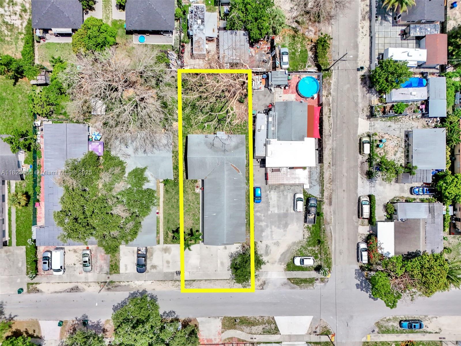 2934 NW 94th St,Miami, FL 33147