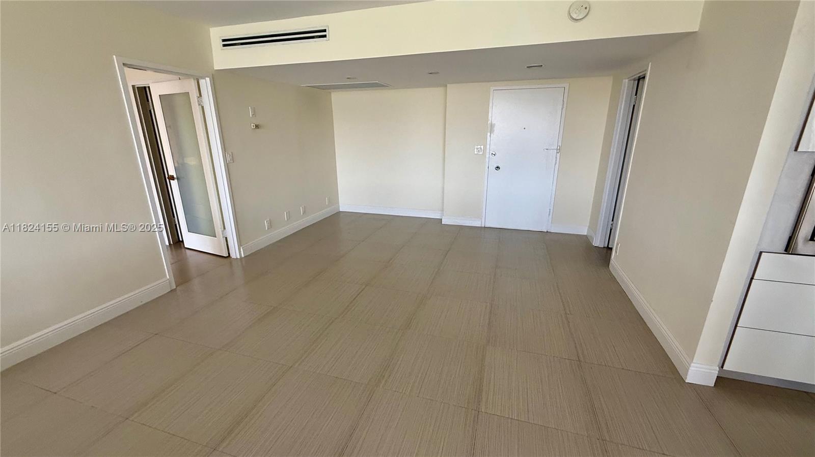 900 Bay Dr #906 Miami Beach, FL 33141