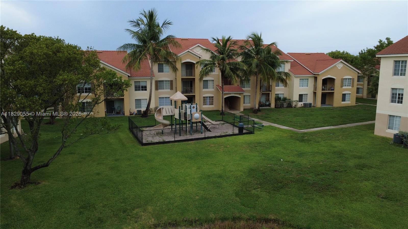 4021 San Marino Blvd #102 West Palm Beach, FL 33409