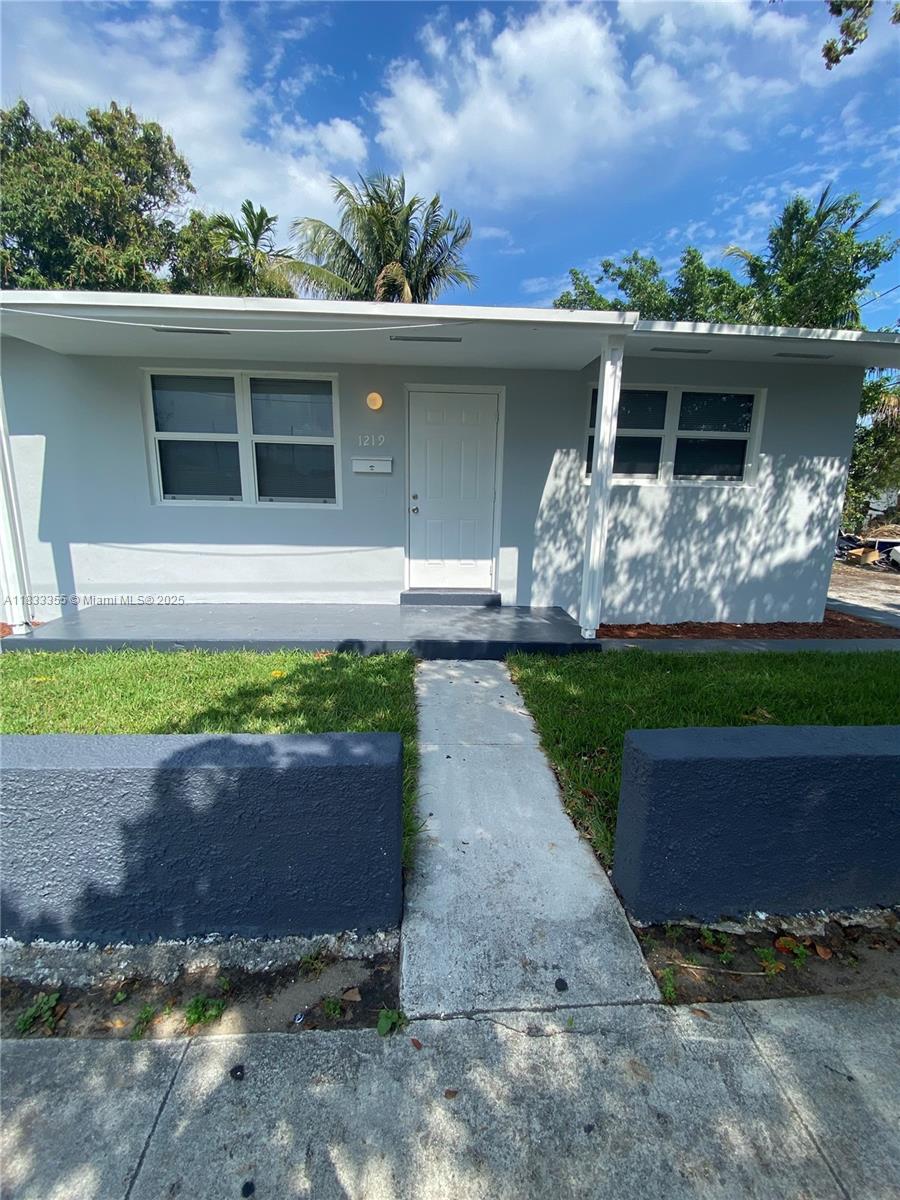 1219 N 20th Ave #1219