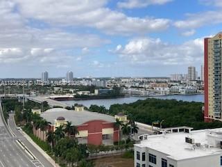 image Parque Towers Condo1