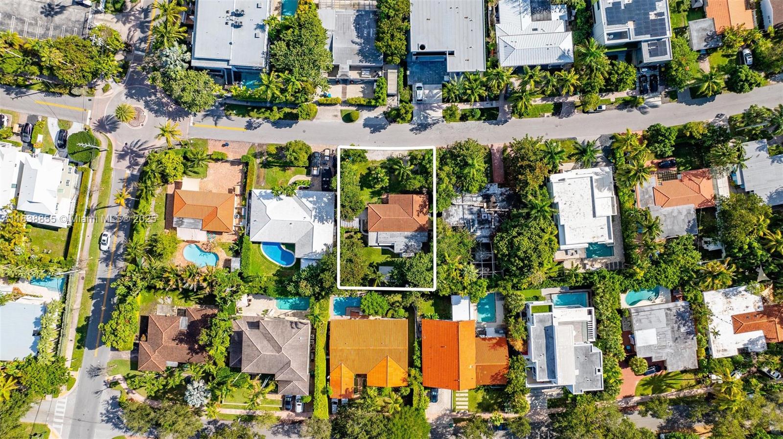 738 Fernwood Rd Key Biscayne, FL 33149