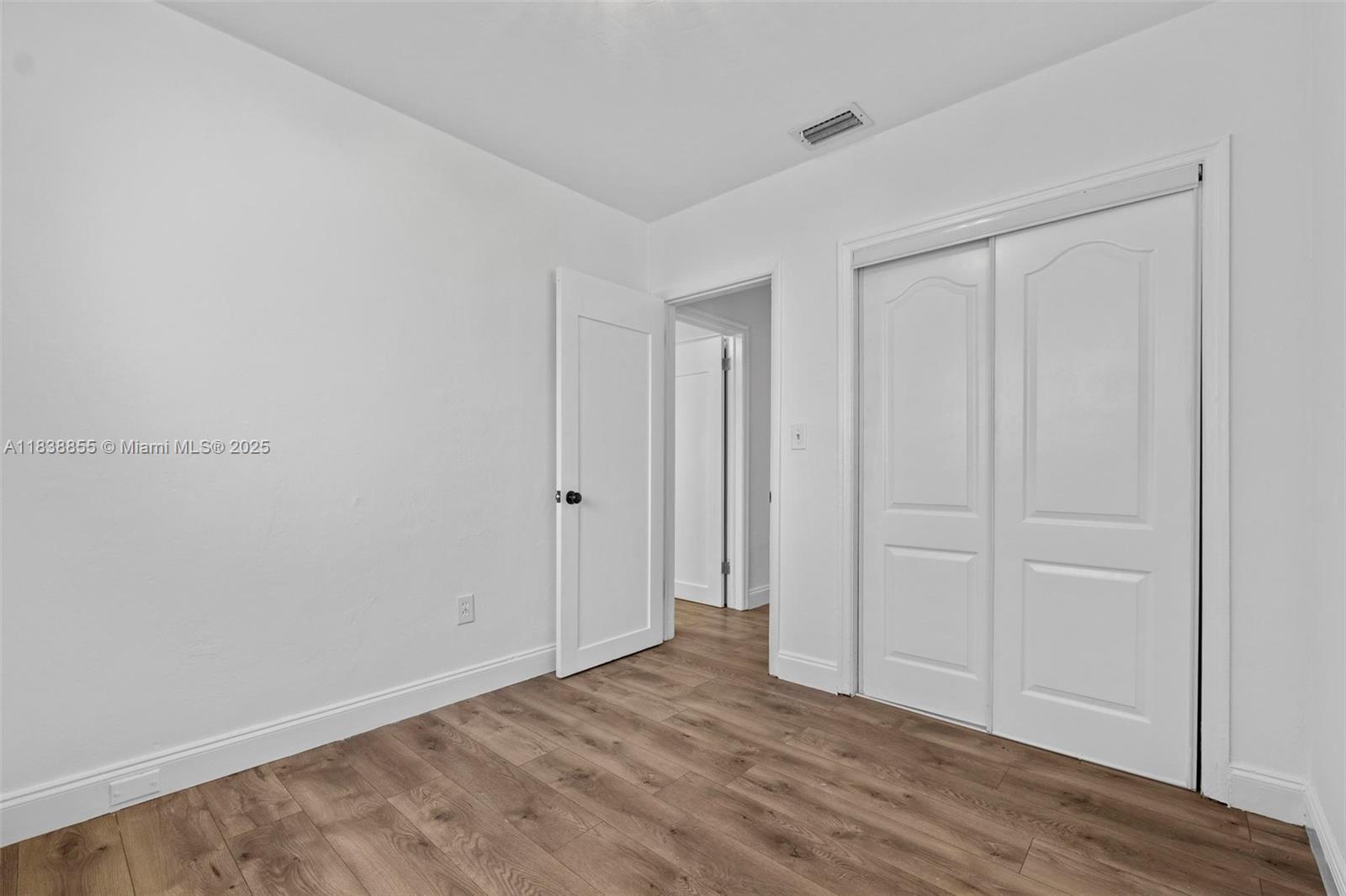 738 Fernwood Rd Key Biscayne, FL 33149