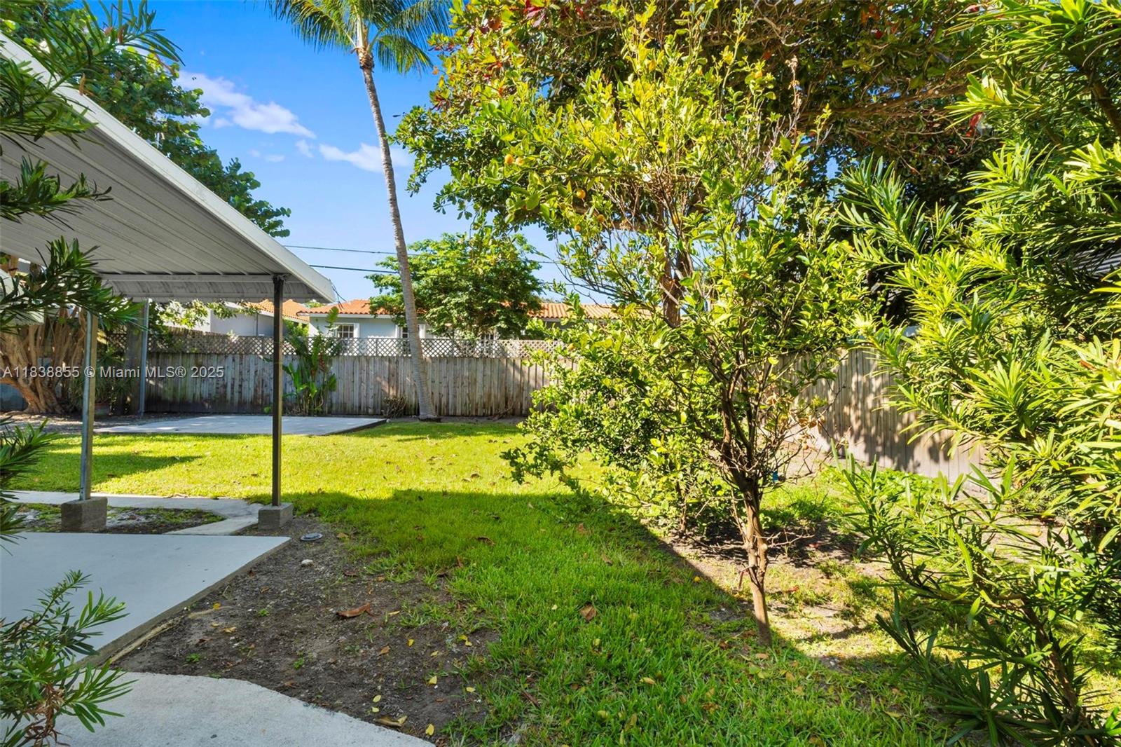 738 Fernwood Rd Key Biscayne, FL 33149