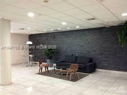 image MIRADOR 1035 CONDO2