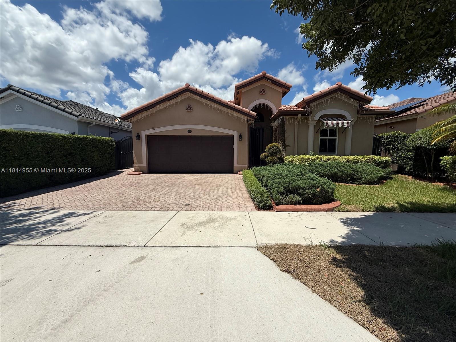 16553 SW 55th Ter