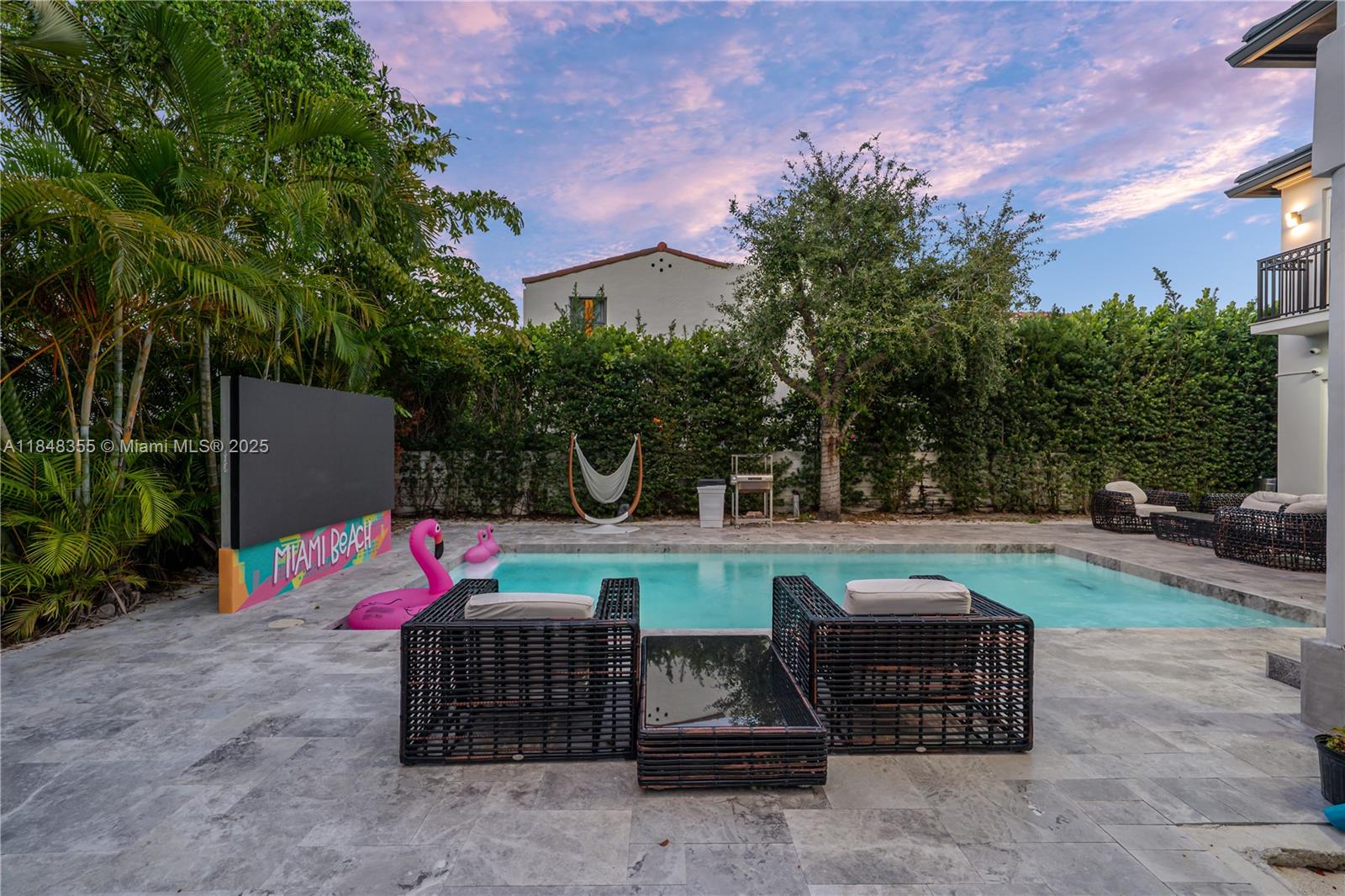 5978 Alton Rd #. Miami Beach, FL 33140 5978 Alton Rd #. Miami Beach, FL 33140