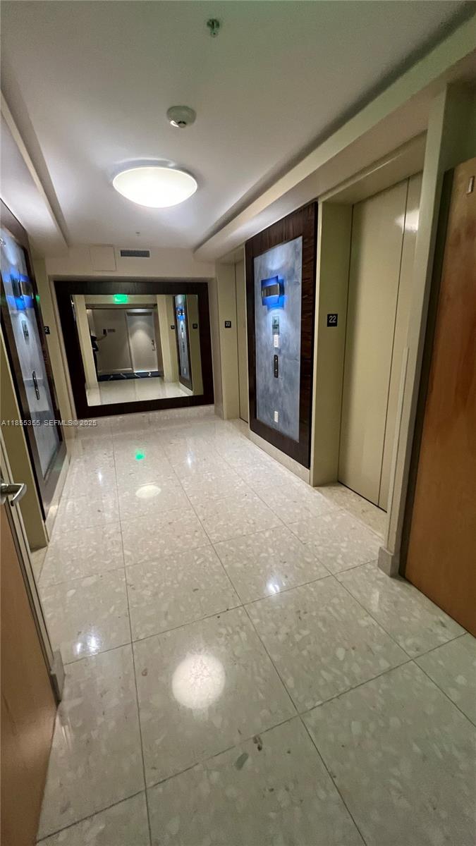 image Latitude on the River33