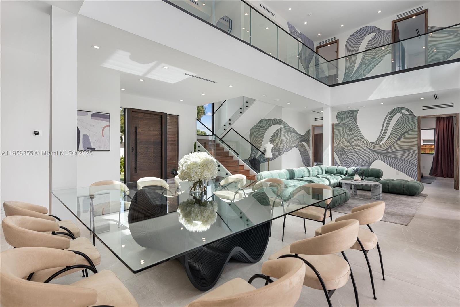 1960 NE 197th Ter Miami, FL 33179