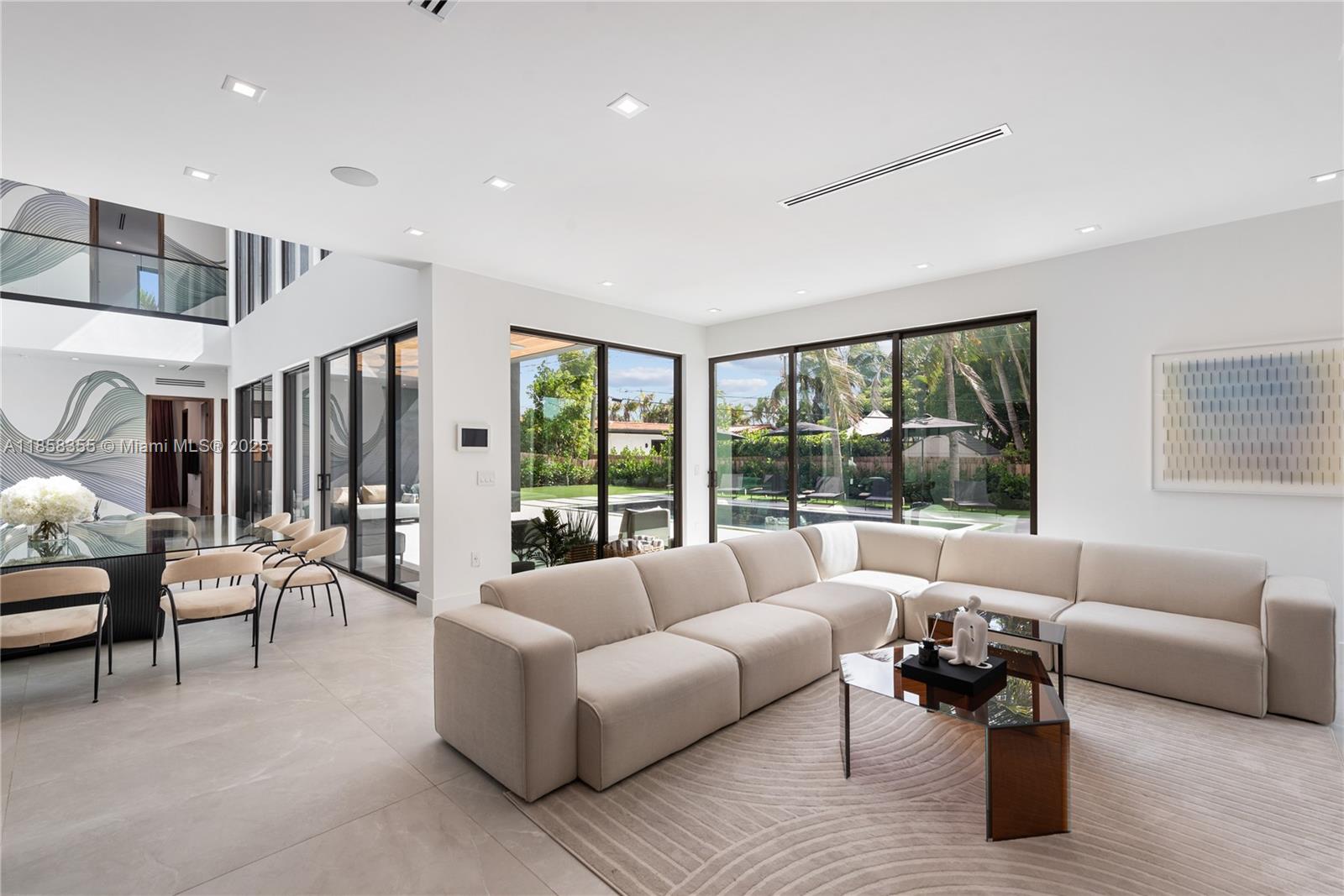 1960 NE 197th Ter Miami, FL 33179