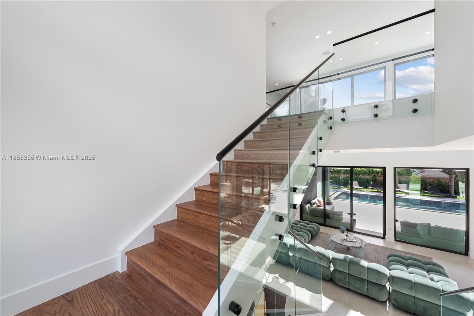 1960 NE 197th Ter Miami, FL 33179