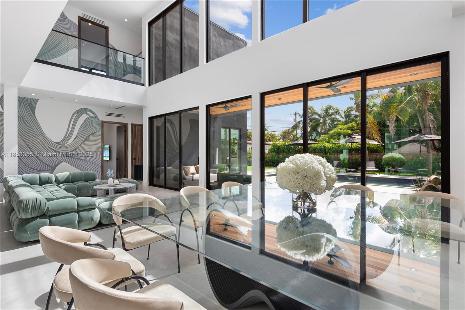 1960 NE 197th Ter Miami, FL 33179