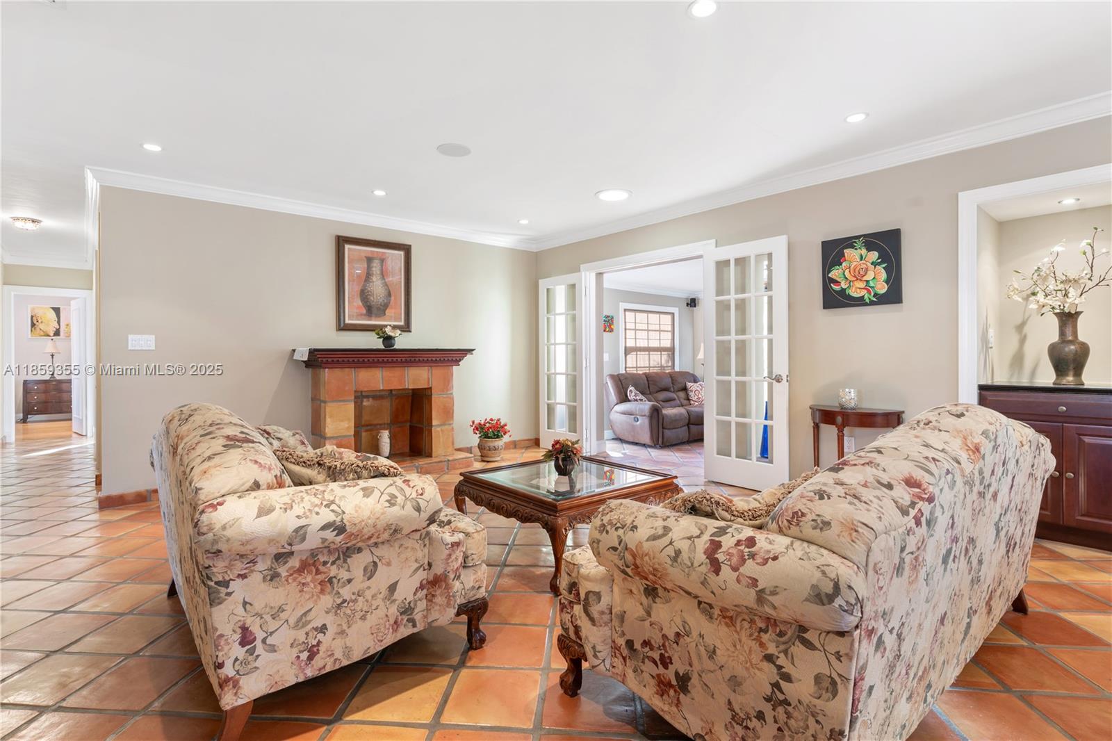 300 187th St Sunny Isles Beach, FL 33160