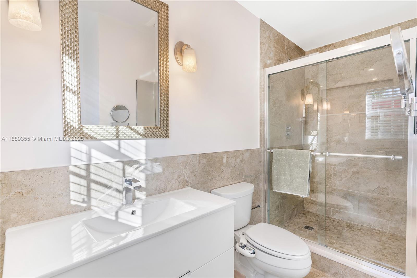 300 187th St Sunny Isles Beach, FL 33160