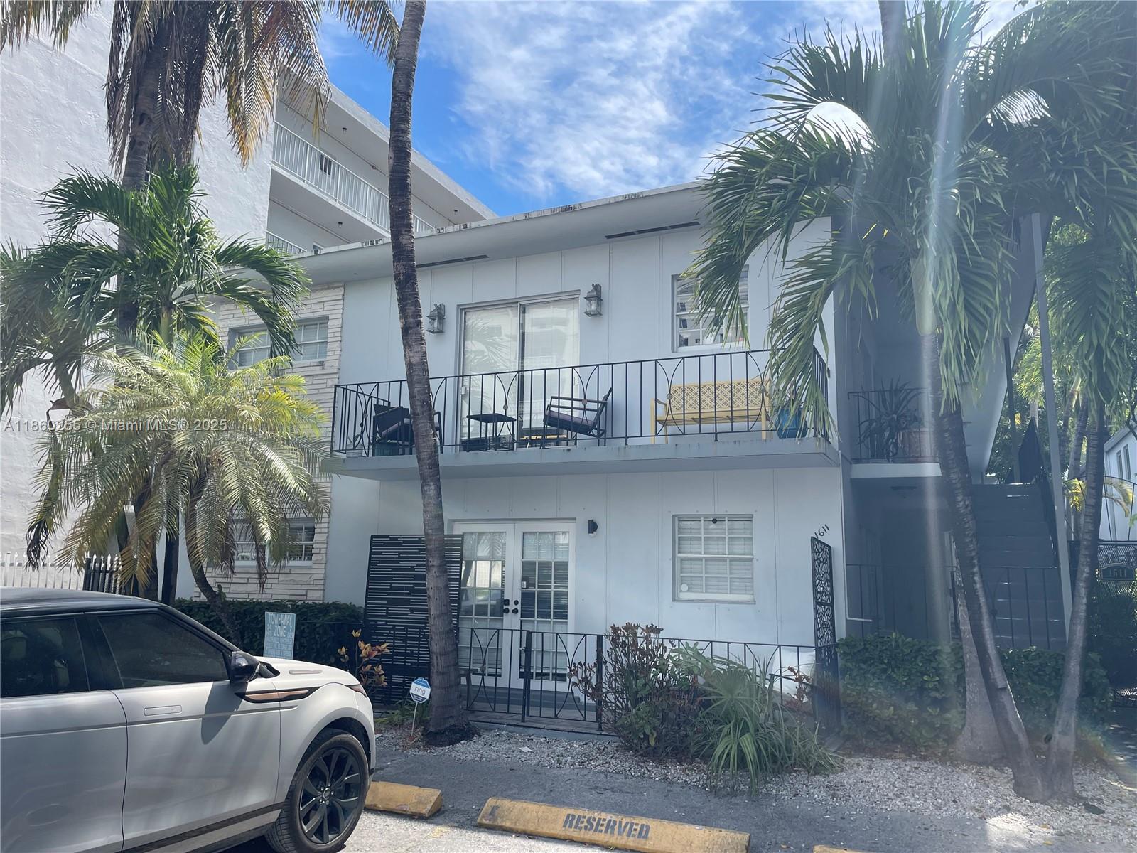 1611 West Ave #12A