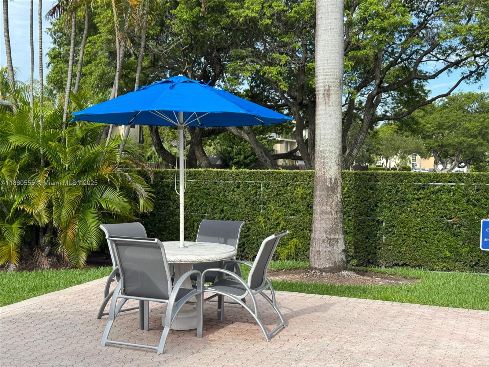 2318 NE 7th St #34 Hallandale Beach, FL 33009