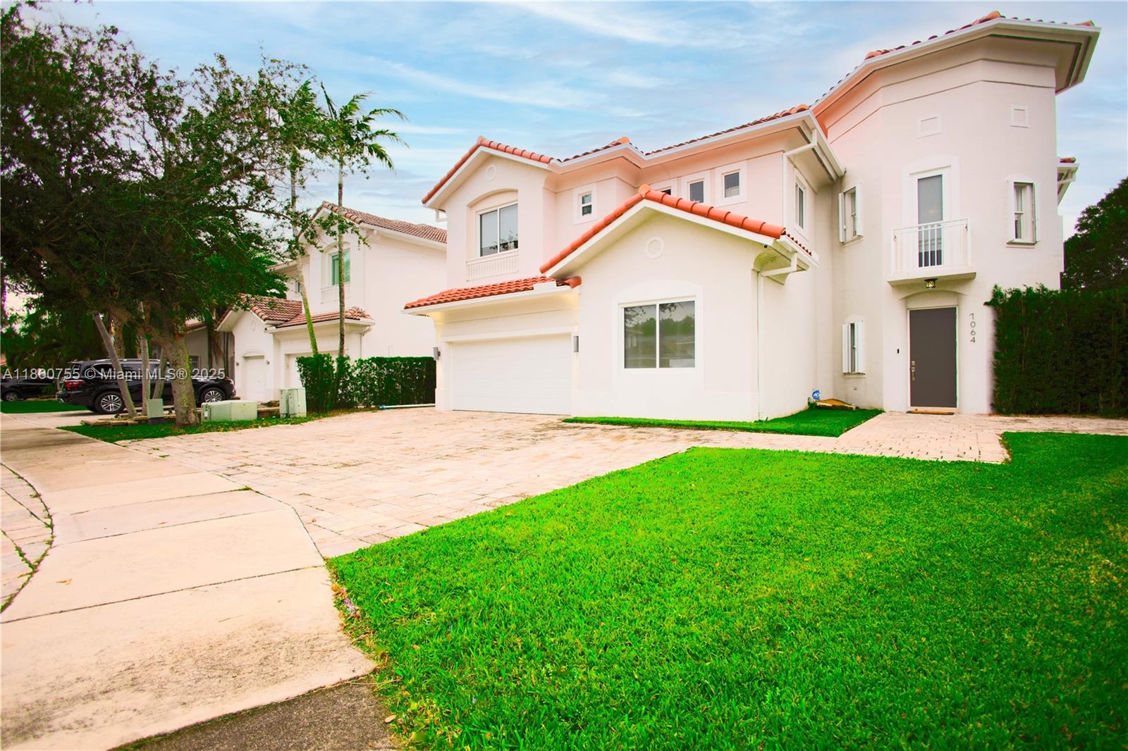 7064 NW 113th Pl Doral, FL 33178