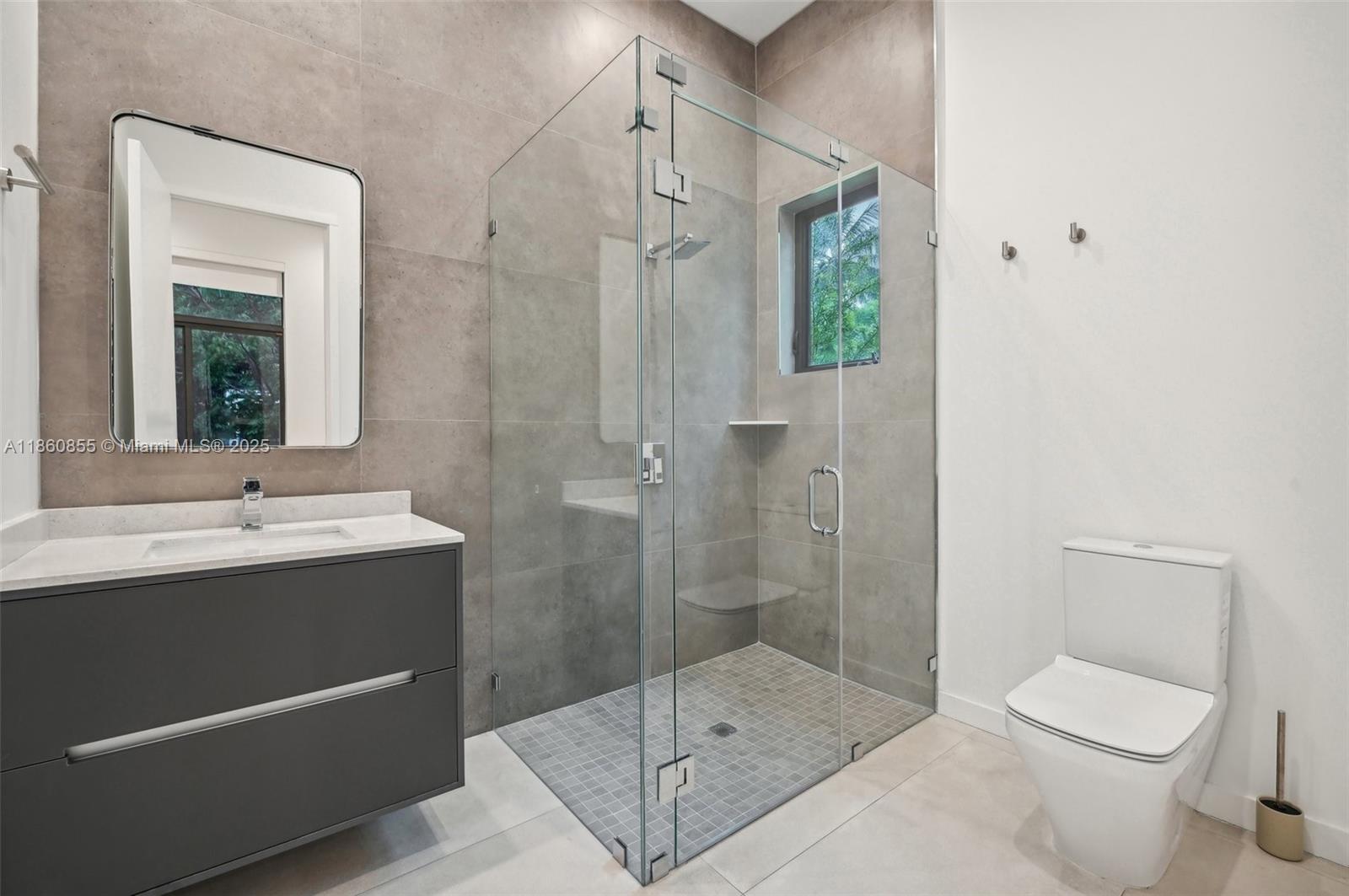 6175 SW 128th St Pinecrest, FL 33156 6175 SW 128th St Pinecrest, FL 33156