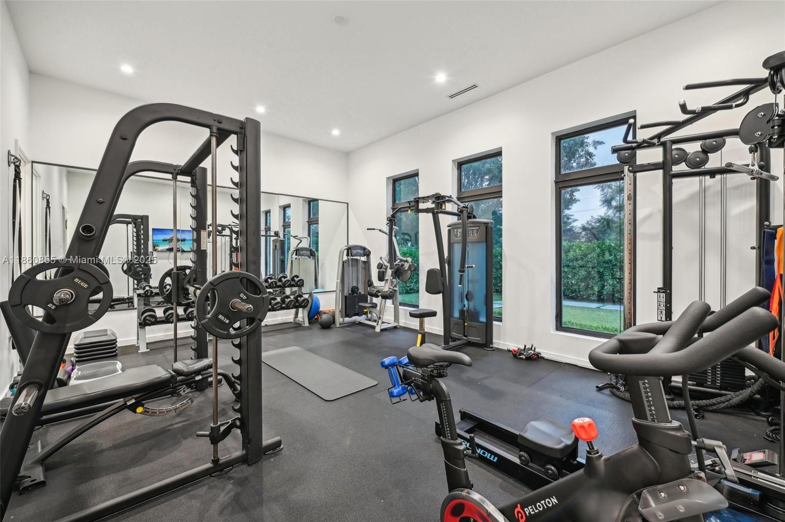 6175 SW 128th St Pinecrest, FL 33156 6175 SW 128th St Pinecrest, FL 33156