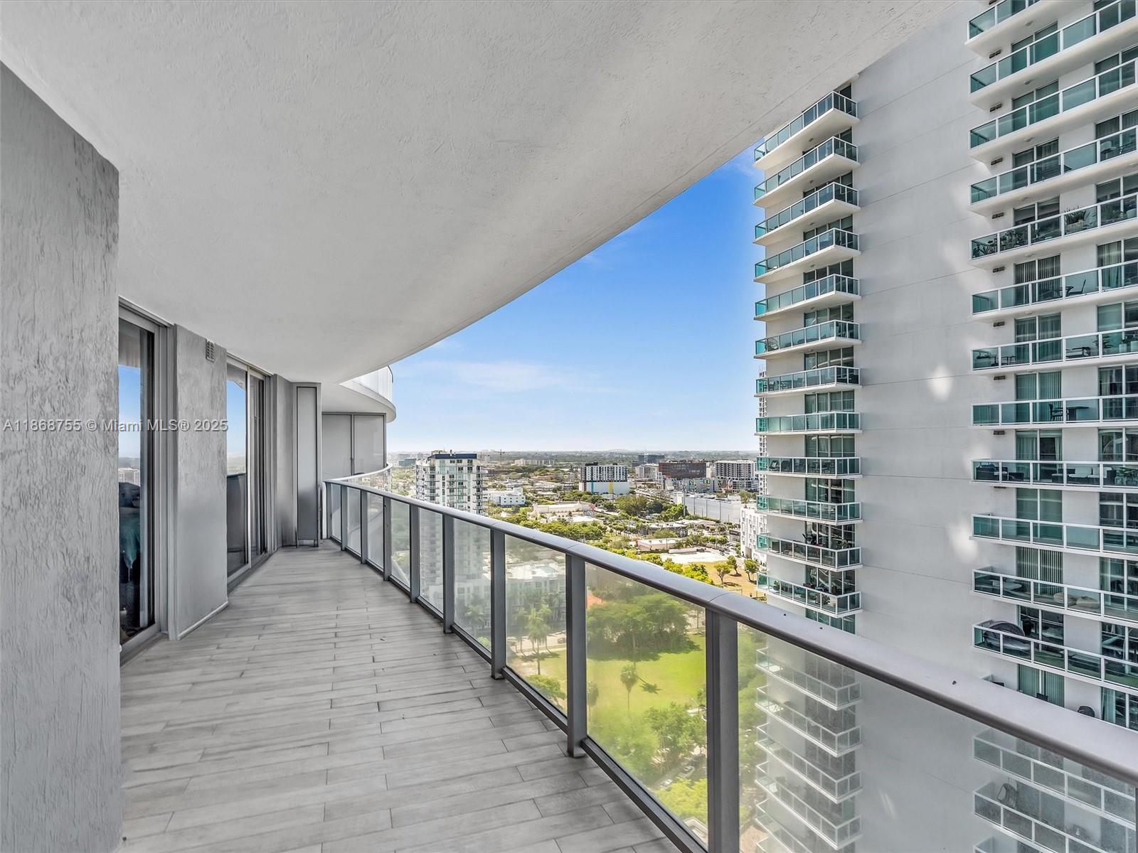 image Aria On The Bay Condo39