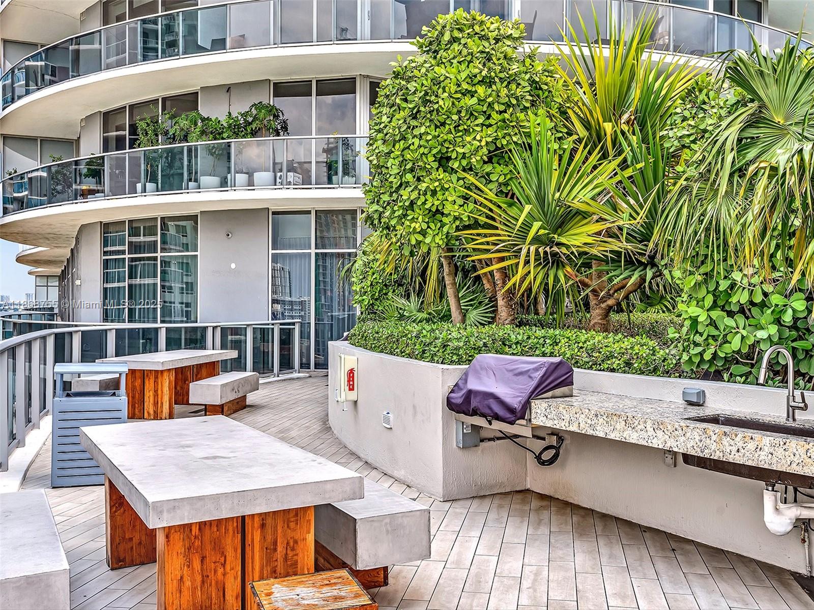 image Aria On The Bay Condo51