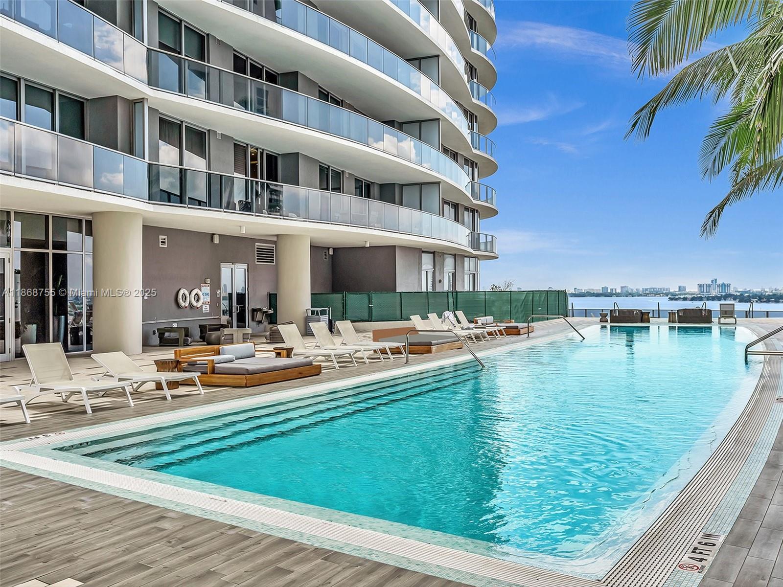 image Aria On The Bay Condo71