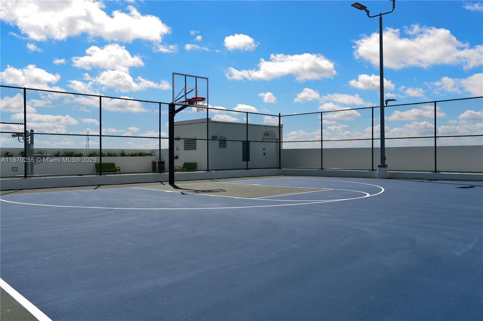 16385 Biscayne Blvd #1819 North Miami Beach, FL 33160