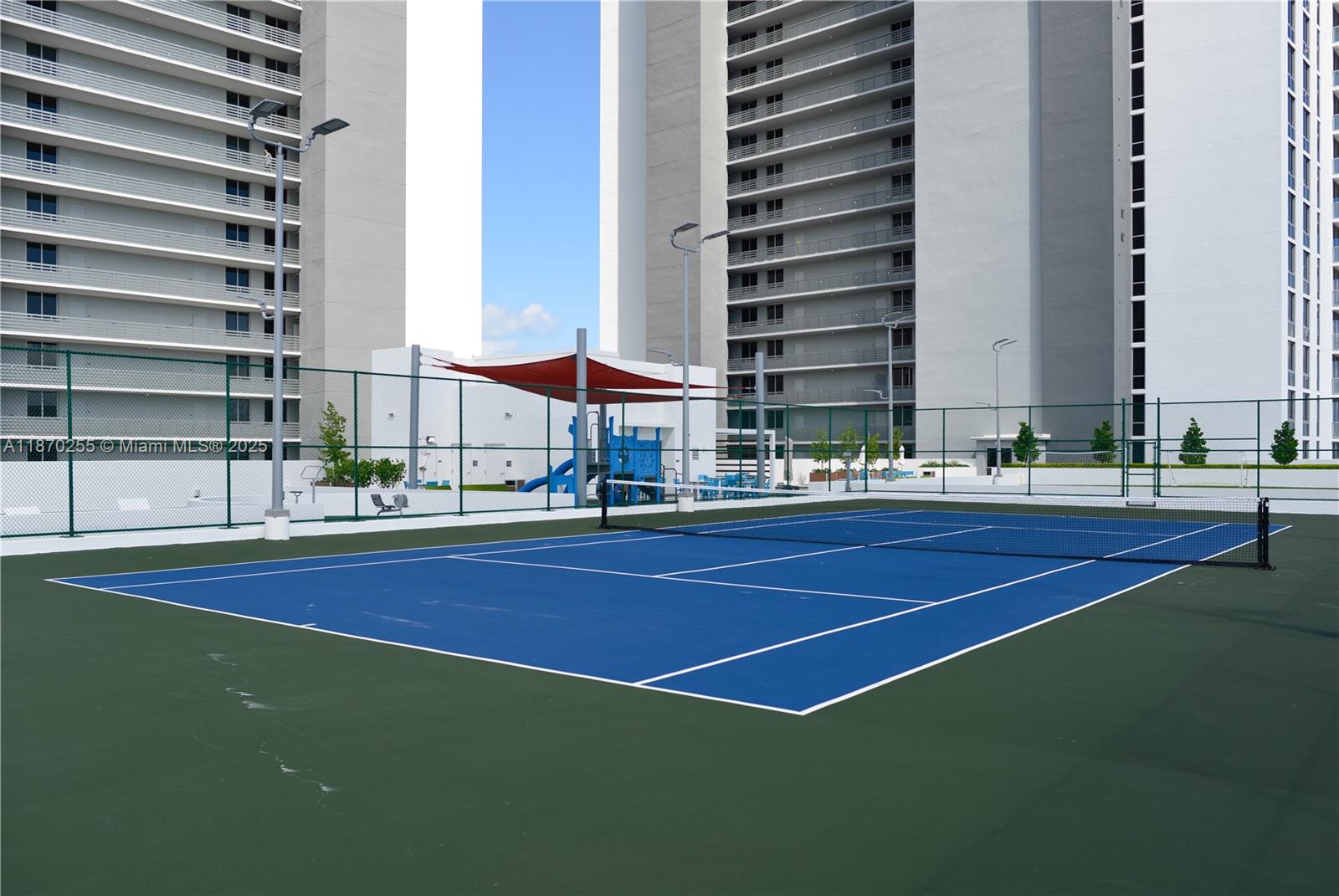 16385 Biscayne Blvd #1819 North Miami Beach, FL 33160