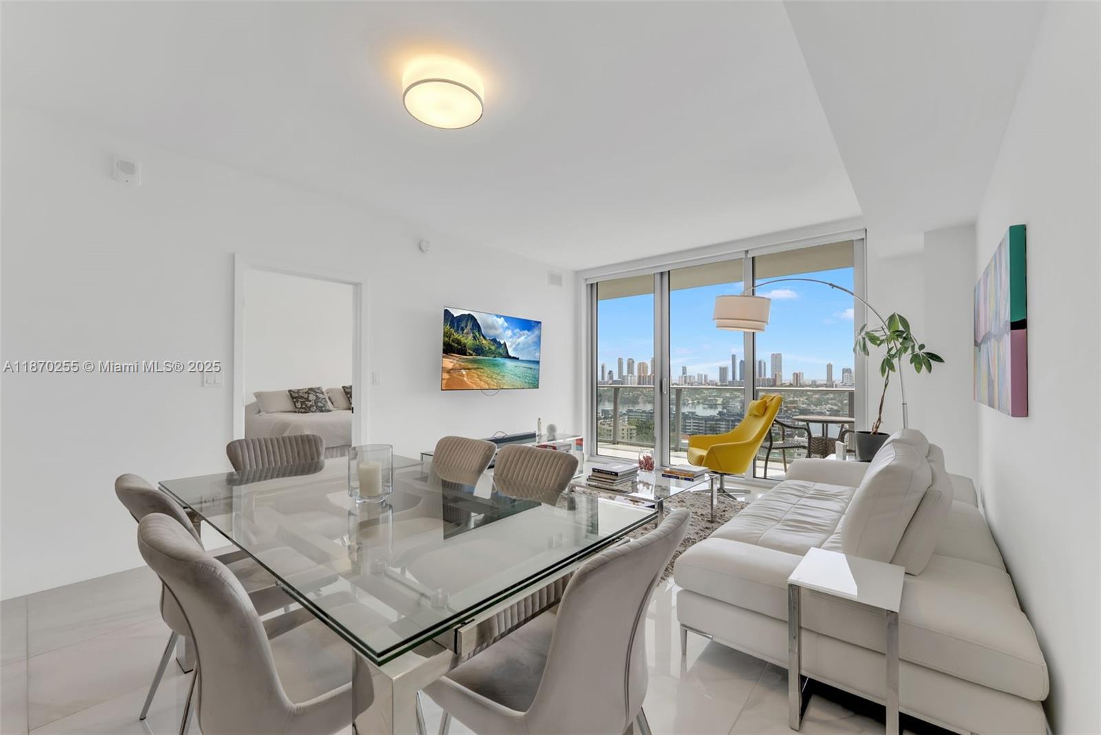 16385 Biscayne Blvd #1819 North Miami Beach, FL 33160