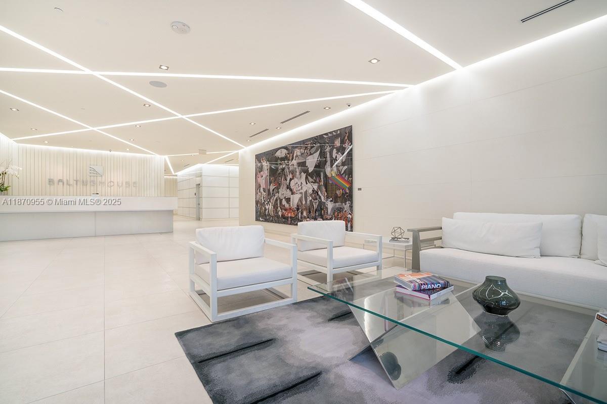 image Baltus House4
