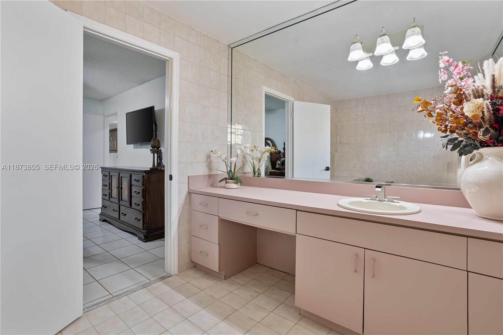 7801 SW 9th Ter Miami, FL 33144