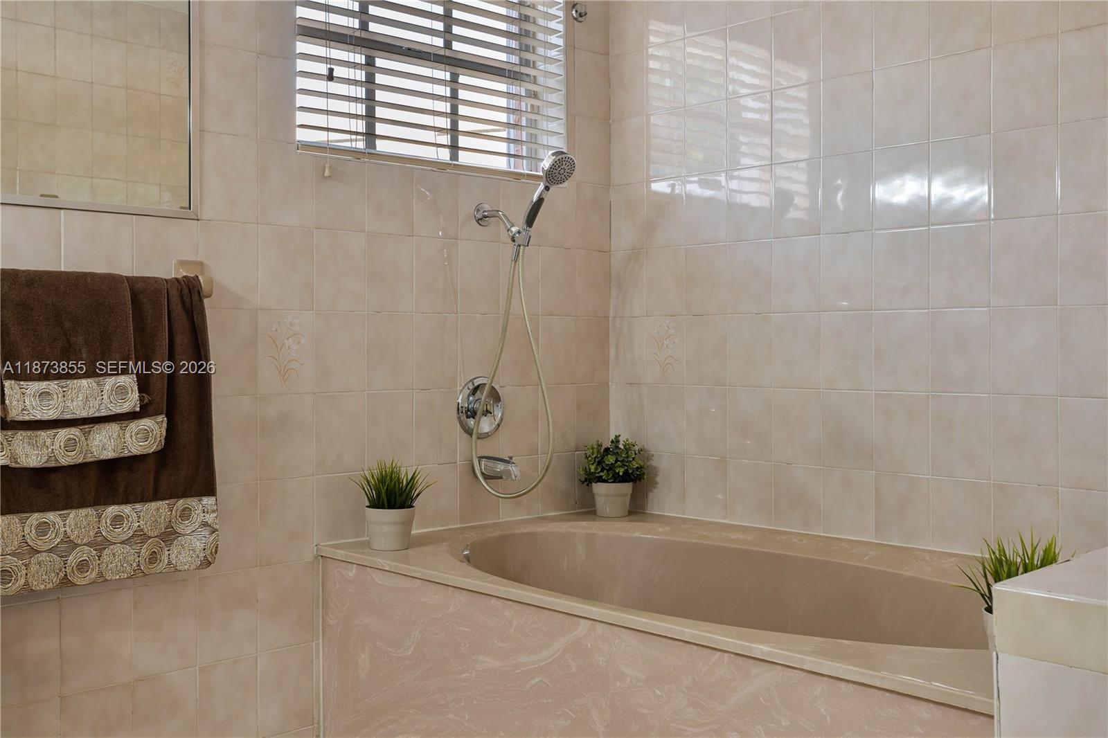 7801 SW 9th Ter Miami, FL 33144