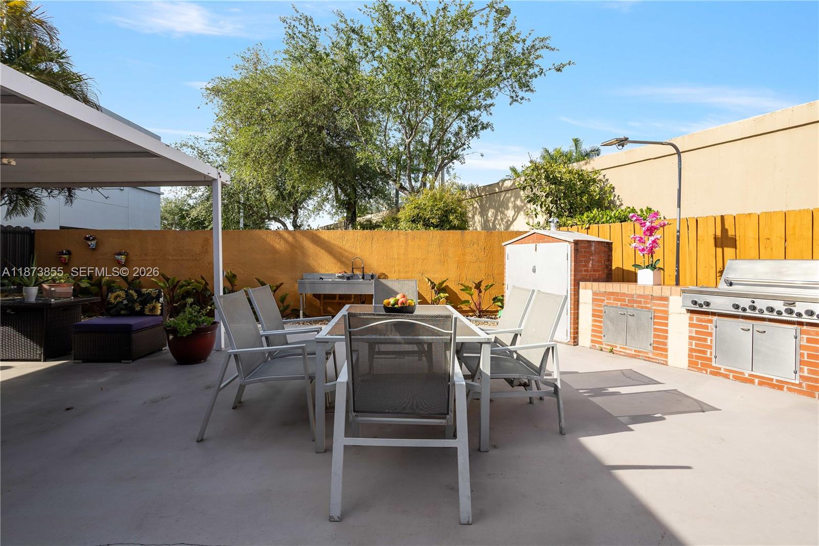 7801 SW 9th Ter Miami, FL 33144