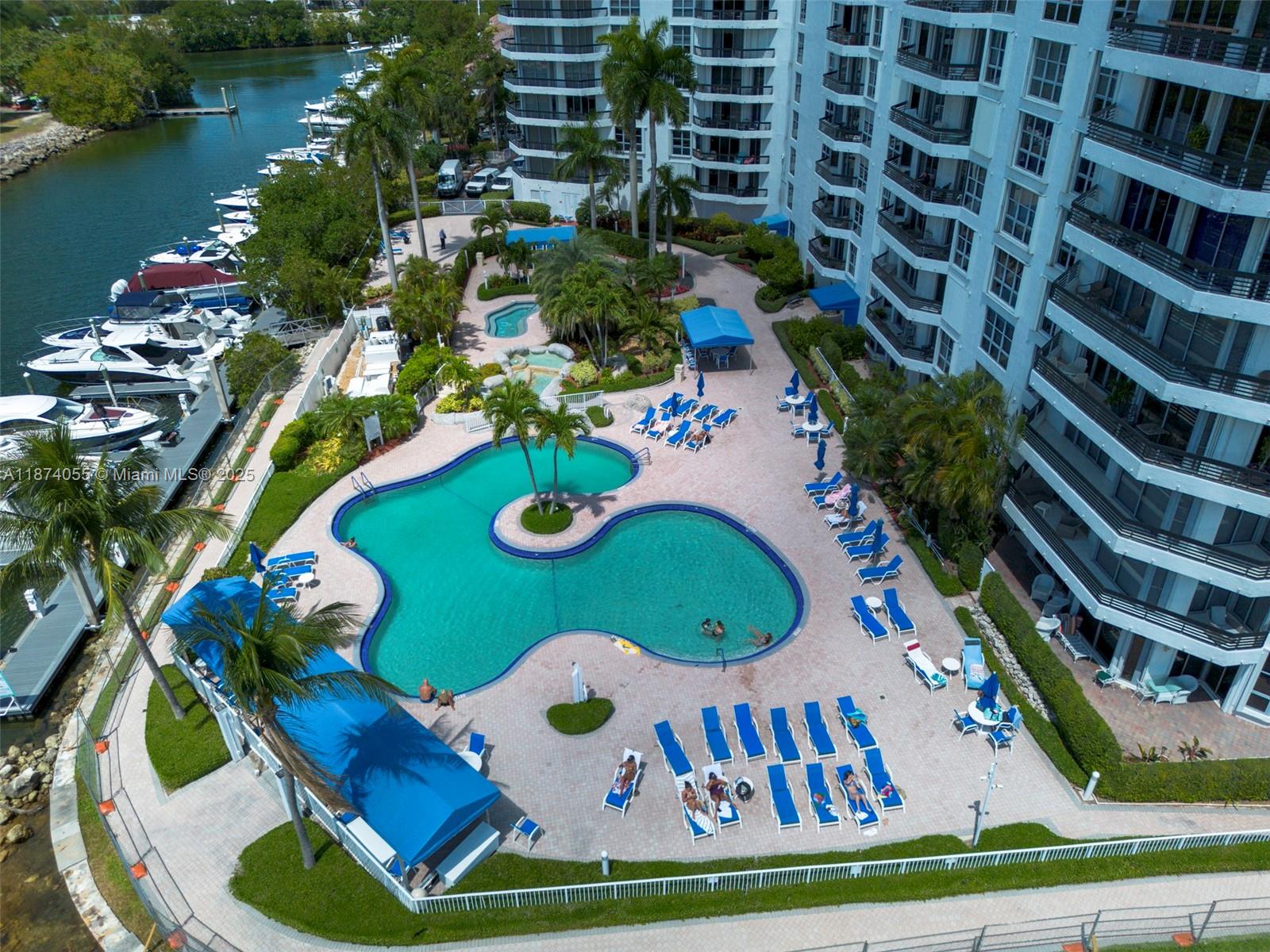 3530 Mystic Pointe Dr #2207