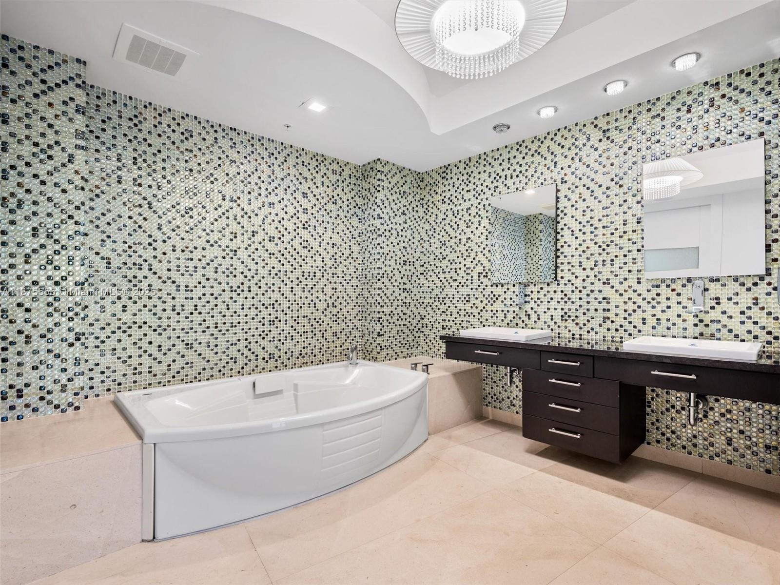 18201 Collins Ave #1209 Sunny Isles Beach, FL 33160