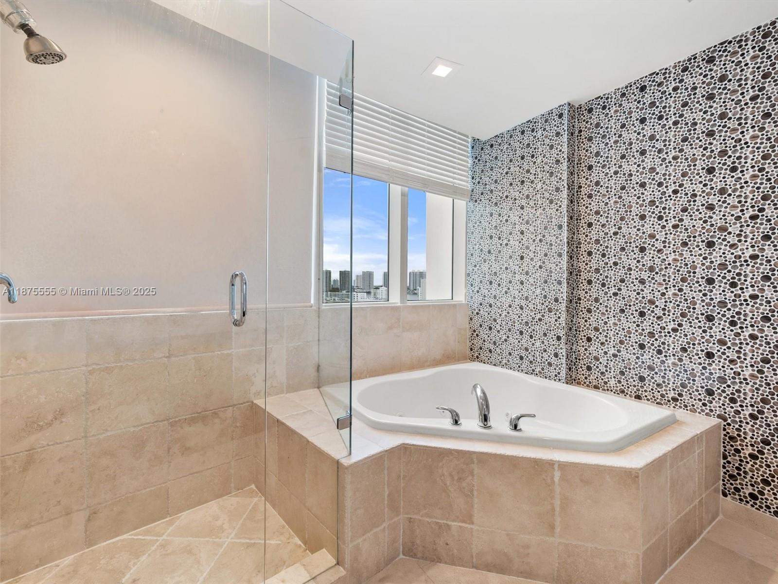 18201 Collins Ave #1209 Sunny Isles Beach, FL 33160