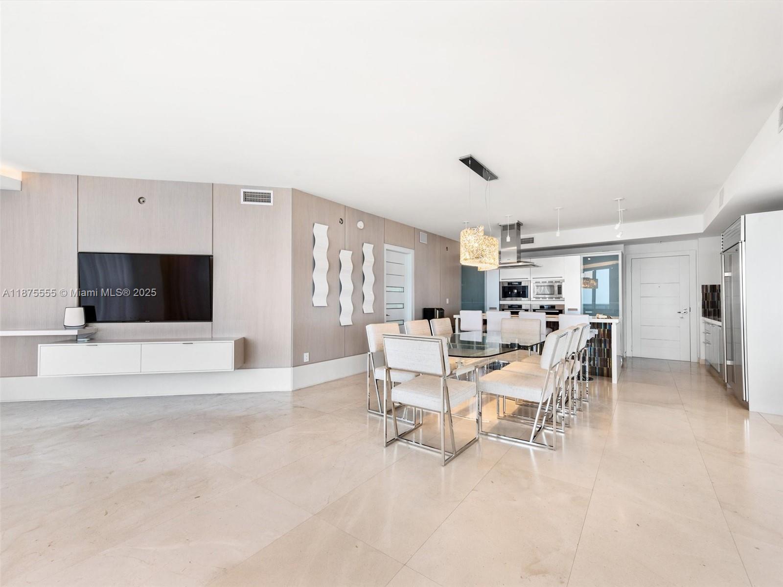 18201 Collins Ave #1209 Sunny Isles Beach, FL 33160